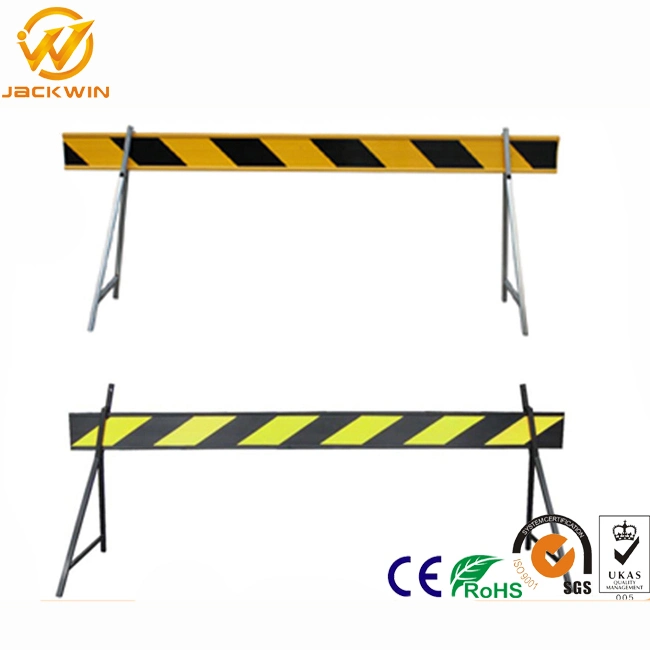 Highway Barrier Plastic Pedestrian Barrier Road Barrier Plastic Fixed/Foldable Barrier Control Board