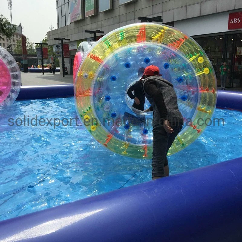 O parque de diversões de água infláveis PVC roller ball