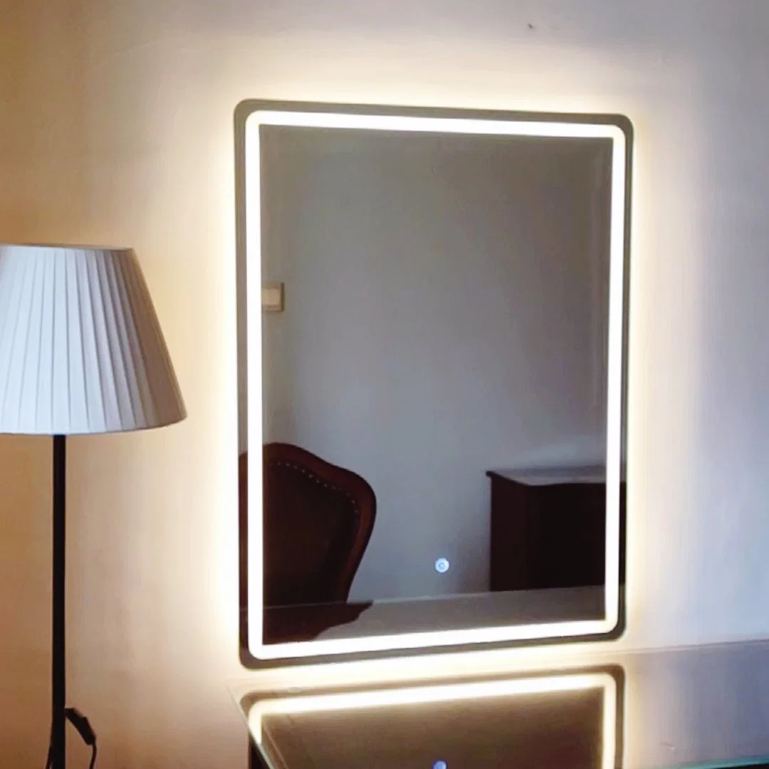 Décor Anti-Fog personnalisé de lumière LED Smart miroir pour salle de bains miroir mural