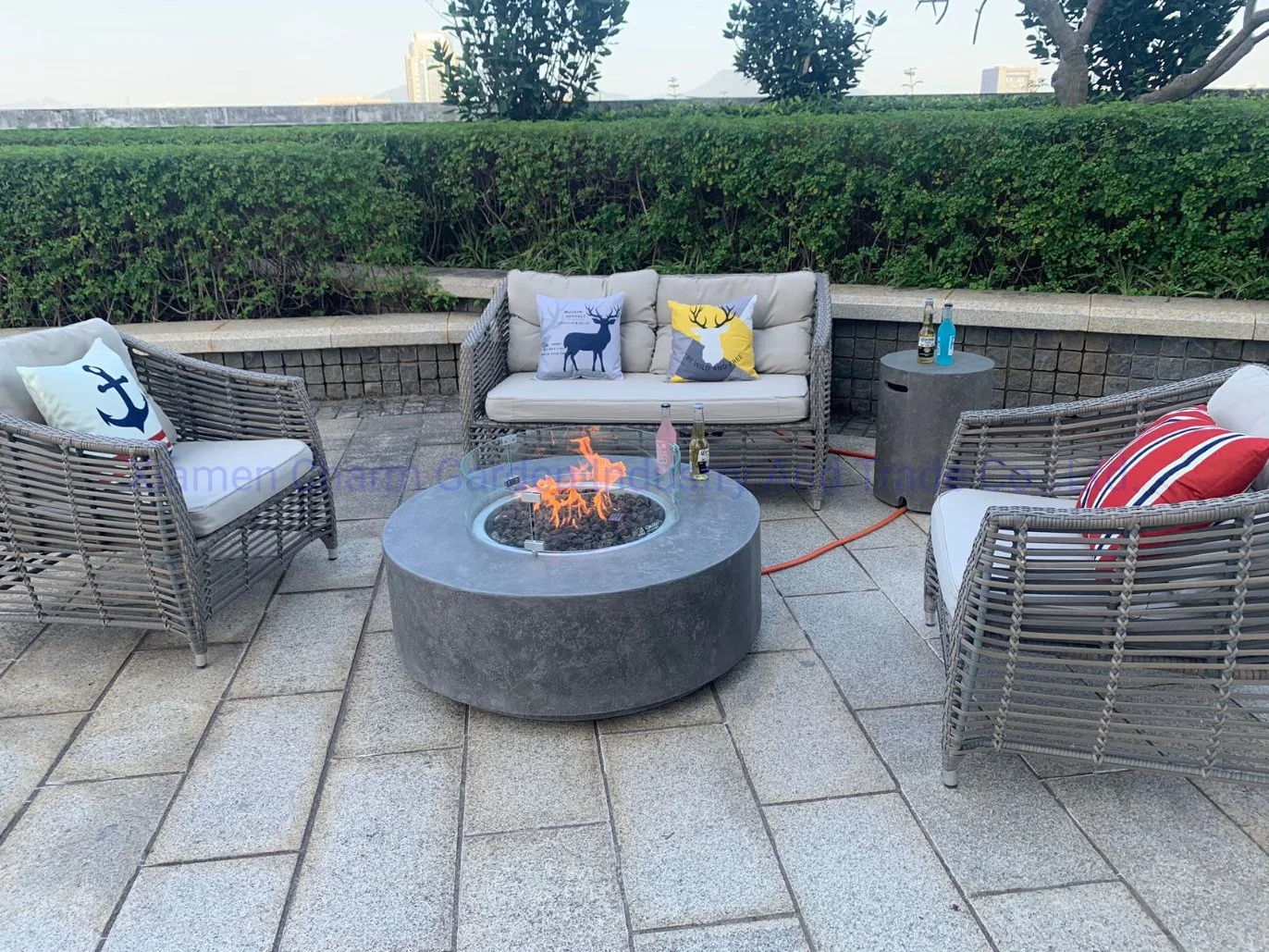 Coffee Gas Fire Pit Table Fire Table Good Match with Outdoor Rattan Furniture Sofa Set