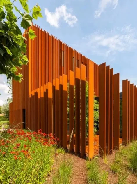 Portão de Jardim Personalizado em Aço Corten Decorativo para Área Externa.