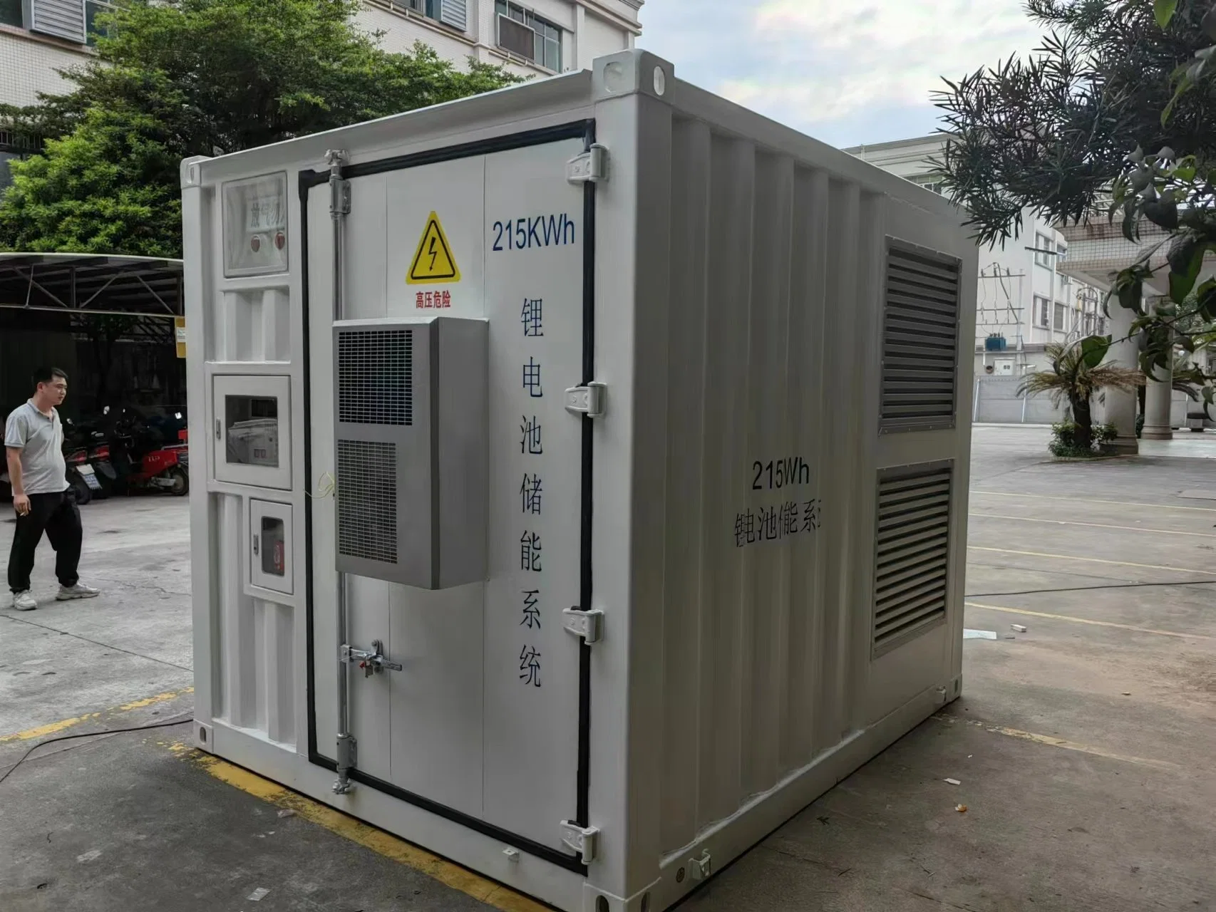 100kwh 215kwh Speicher Batterie Solar Energie System 500kw Preis Batterie Energiespeichersystem ESS Container 250kw 500kw 1MW