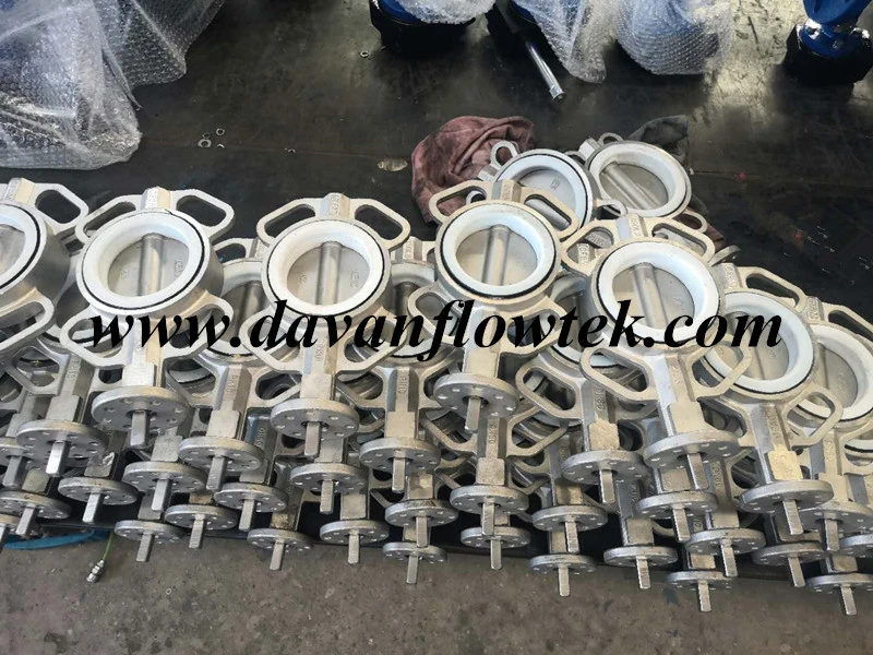 Class 150 PTFE Seat Stainless Steel Wafer Lug Flanged DN100 Handle Gear Operation Water Butterfly Valve