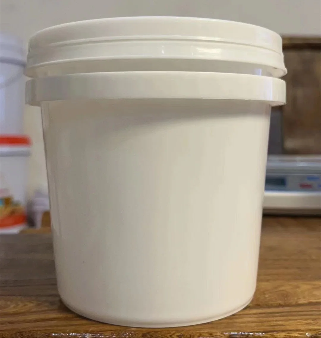 Venta en caliente PP 2L 1 Gallon cubos de plástico con mango Y tapa Pail plástico