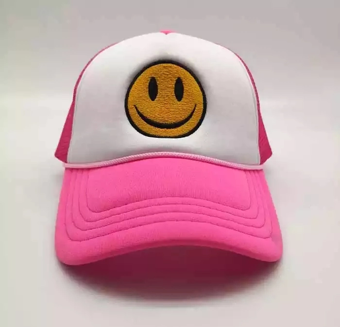 Brand New Embroidery Logo Cap Two Tone 5 Panel Foam Rope Hat Trucker Cap Mesh Smiley Face Trucker Hat Baseball Cap