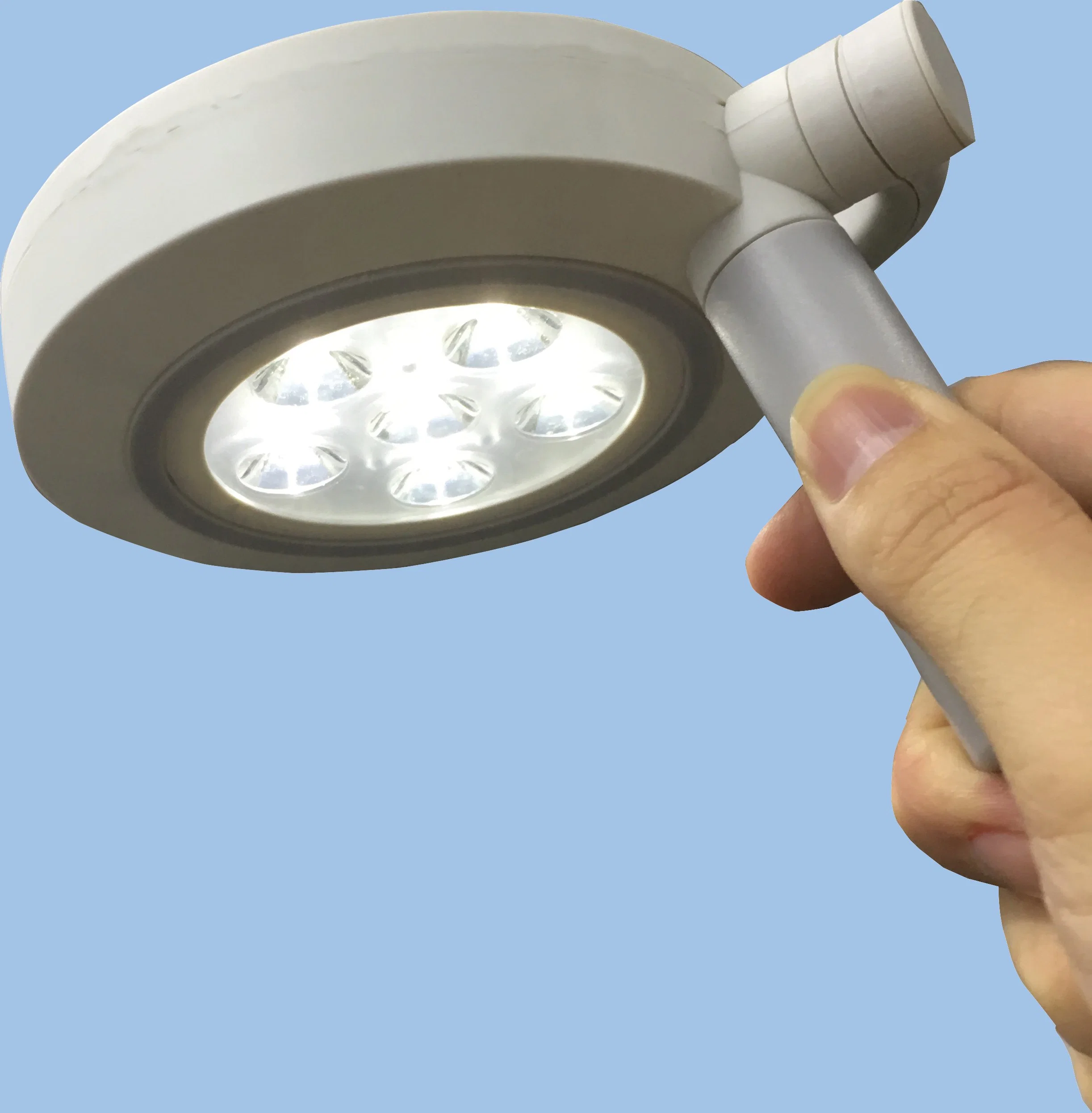 Minston-Ks-La-6s Mobile New Technology Touchless Brightness Control LED Surgical Light Hot Sales Model.