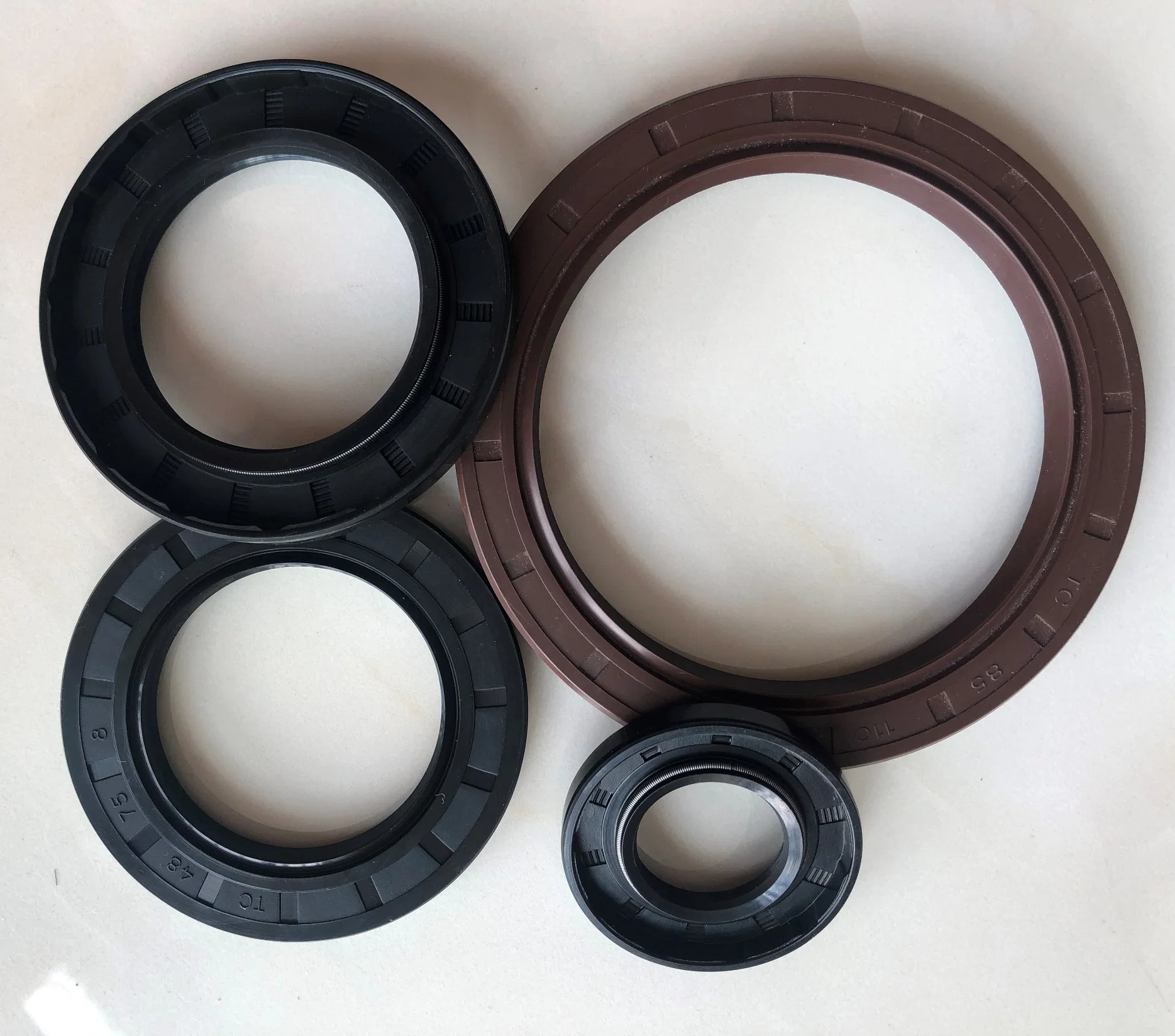 Paper Machinery Parts Tc Rubber Oilseal High Temperature Oil Seal