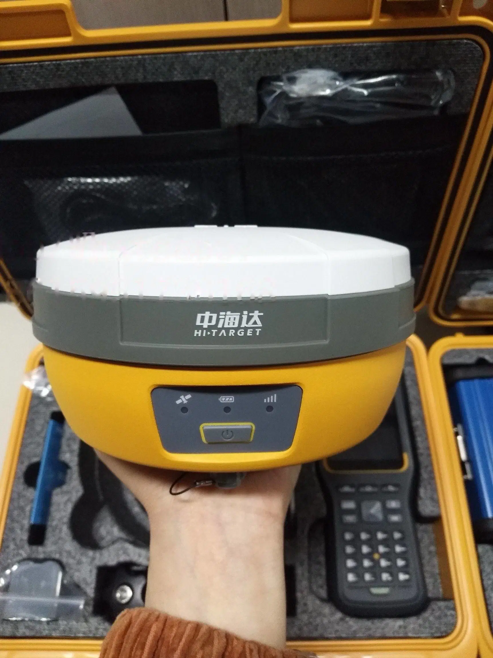 Hi-Target GPS 2018 New Model V30 Plus Gnss Rtk System