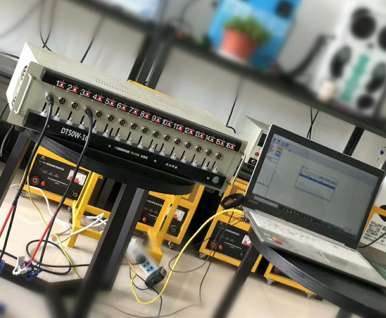 18650 26650 32650 LiFePO4 NCA Ncm NiMH NiCd Lithium-Ionen Sortieren und Anpassen der Ladekapazität der Batteriebaugruppe bei automatischer Ladungszyklus Tester 5V/10A