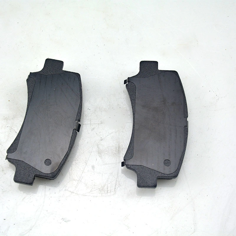 Auto Parts de pastillas de freno delantero para CM5 (OEM: 3501140-A01).