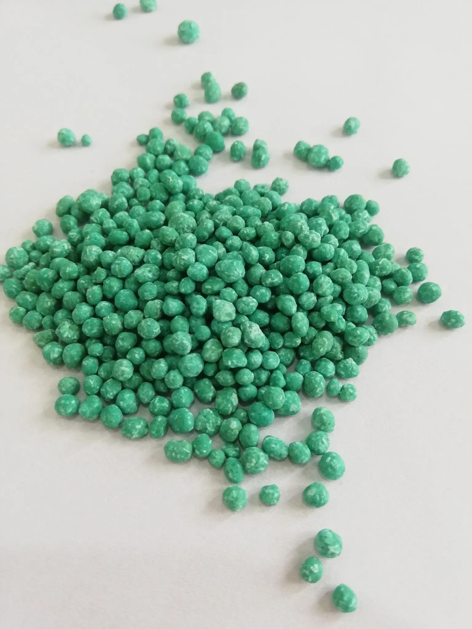 Water Soluble NPK 14 18 18 Fertilizer Containing Trace Elements Compound Fertilizer