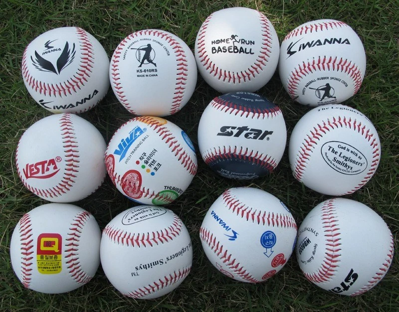 Hechos a mano personalizadas de 9 pulgadas de madera cubierta de cuero Core dentro de la formación de bola de béisbol