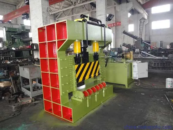 Y81-2500 Horizontal Hydraulic Baling Press Scrap Car Baler Metal Baling Press Machine