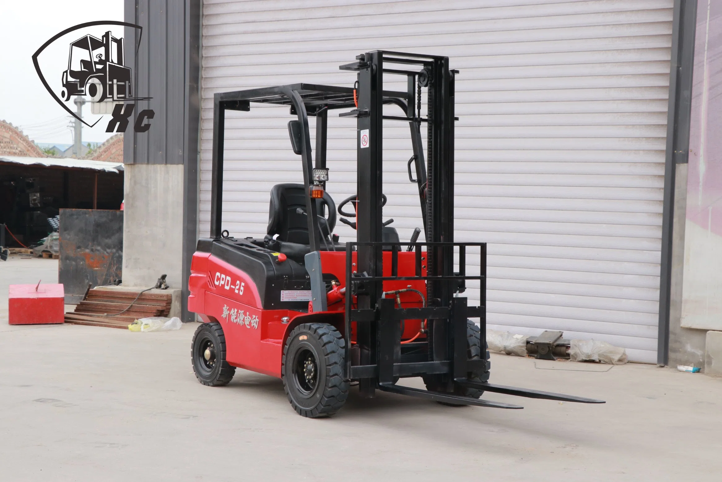 Electric Mini 1.5t Forklift for China Warehouse Logistics