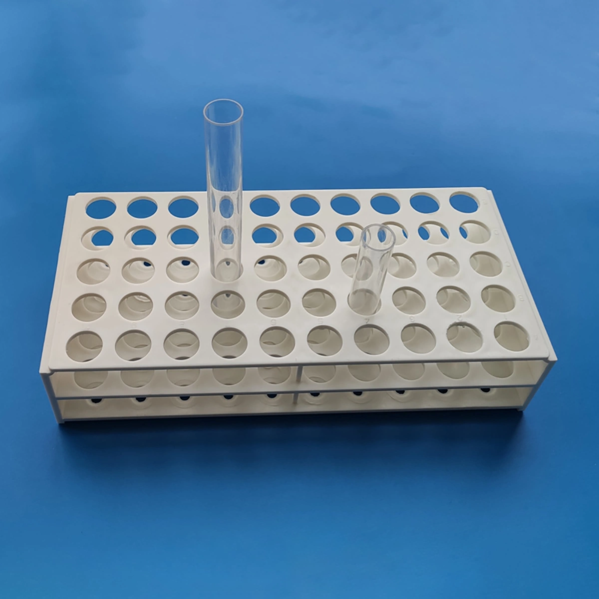 100 de laboratorio y el tubo de plástico de caja de almacenamiento Multifunción tubo de ensayo para rack de frías