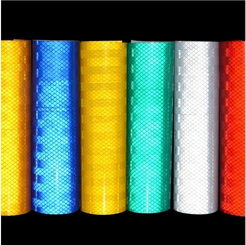 High Intensity Prismatic Grade Adhesive Safety Reflective Sheeting Roll in Size 1.22X4.7m