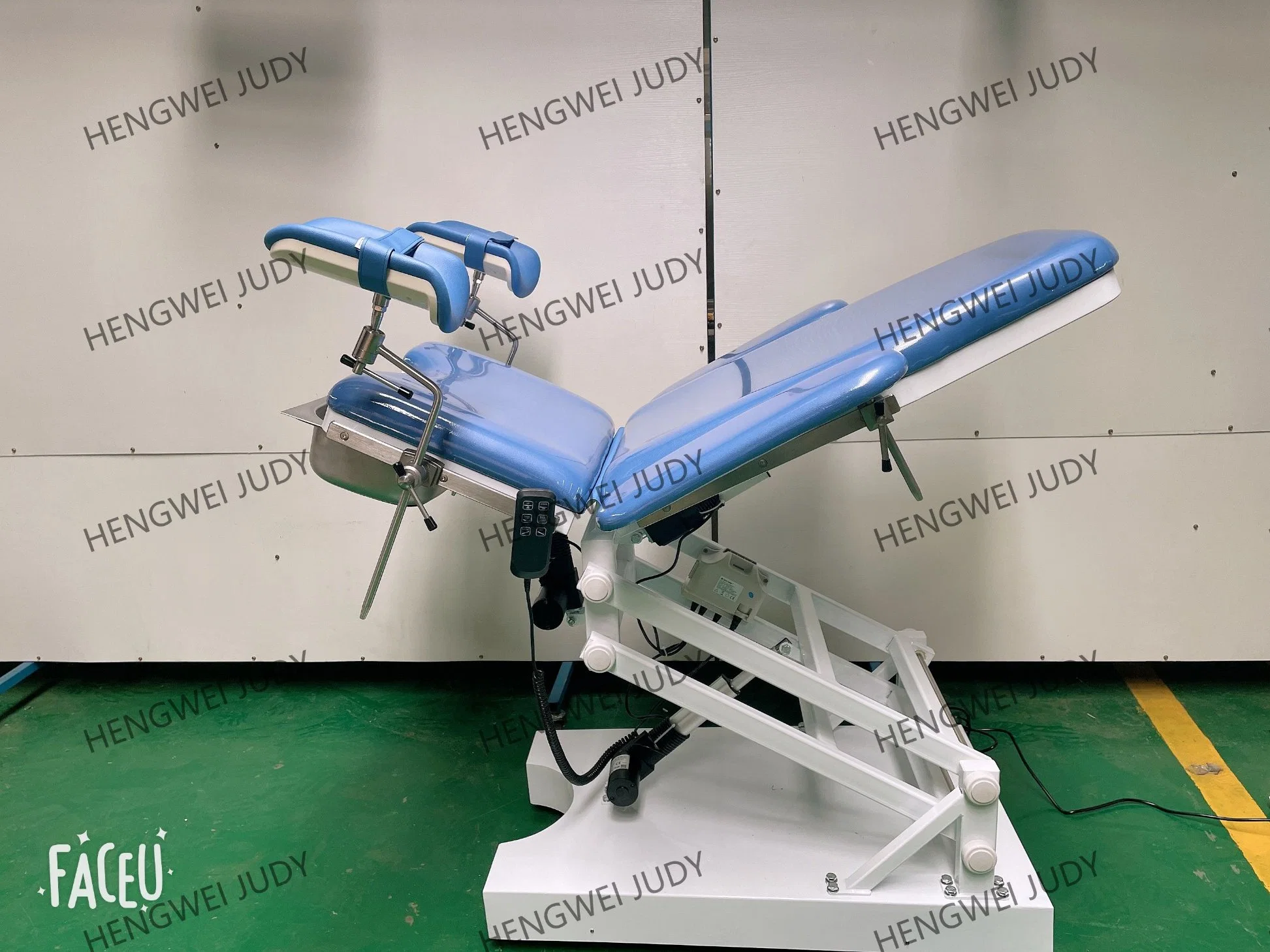 Electric Gynecology Female Examination Table Obstetric Labordelivery Room Gynecological Opertaing Table