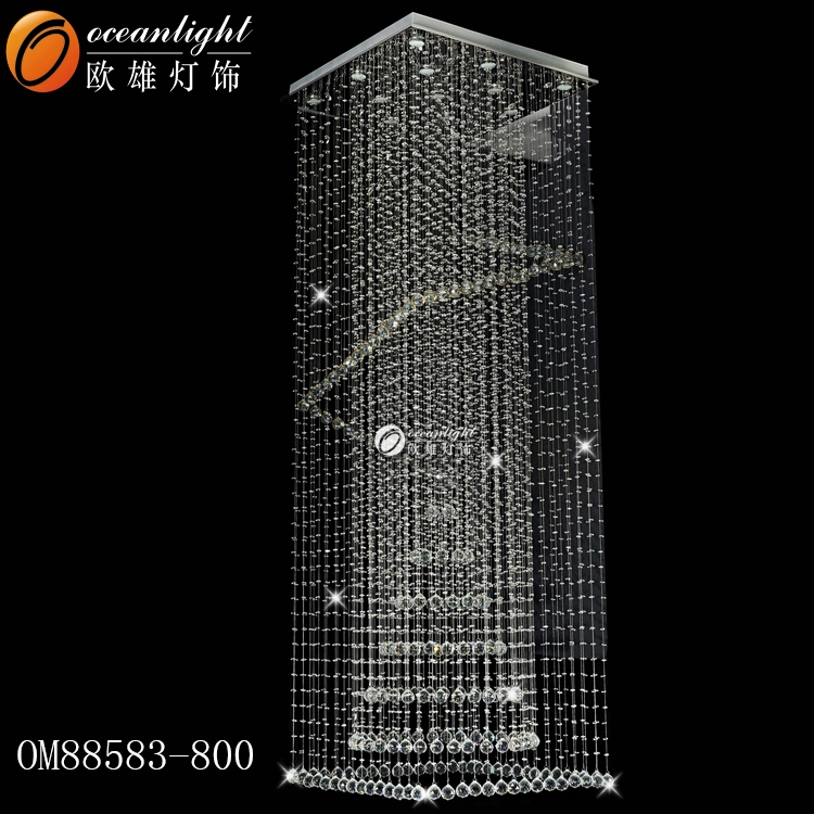 Long lustre en cristal pendentif la lumière de l'éclairage de décoration en Chine Om88583-800