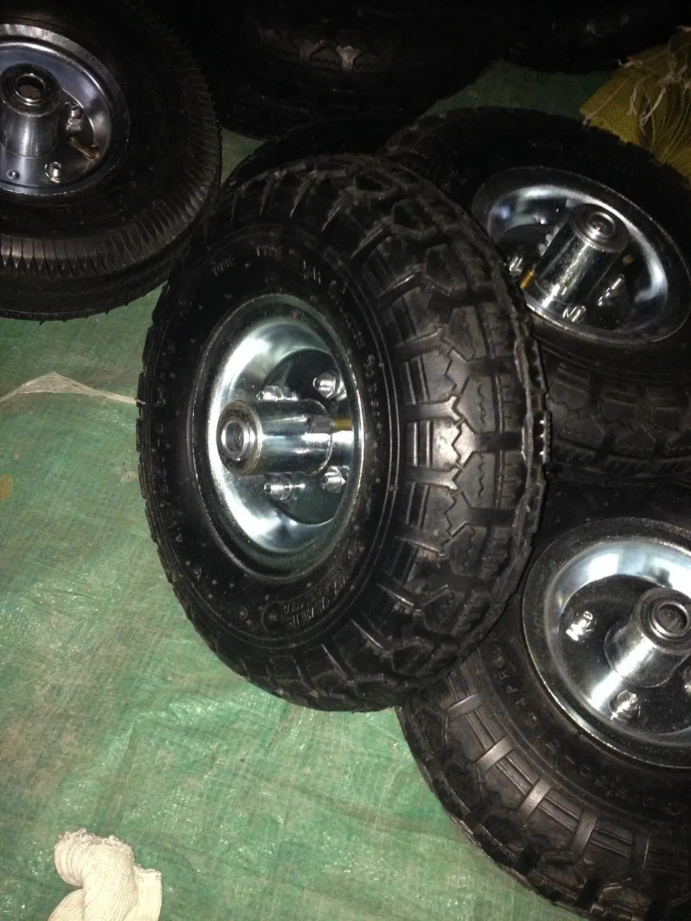 Skystar pneumatic Rubber Wheels