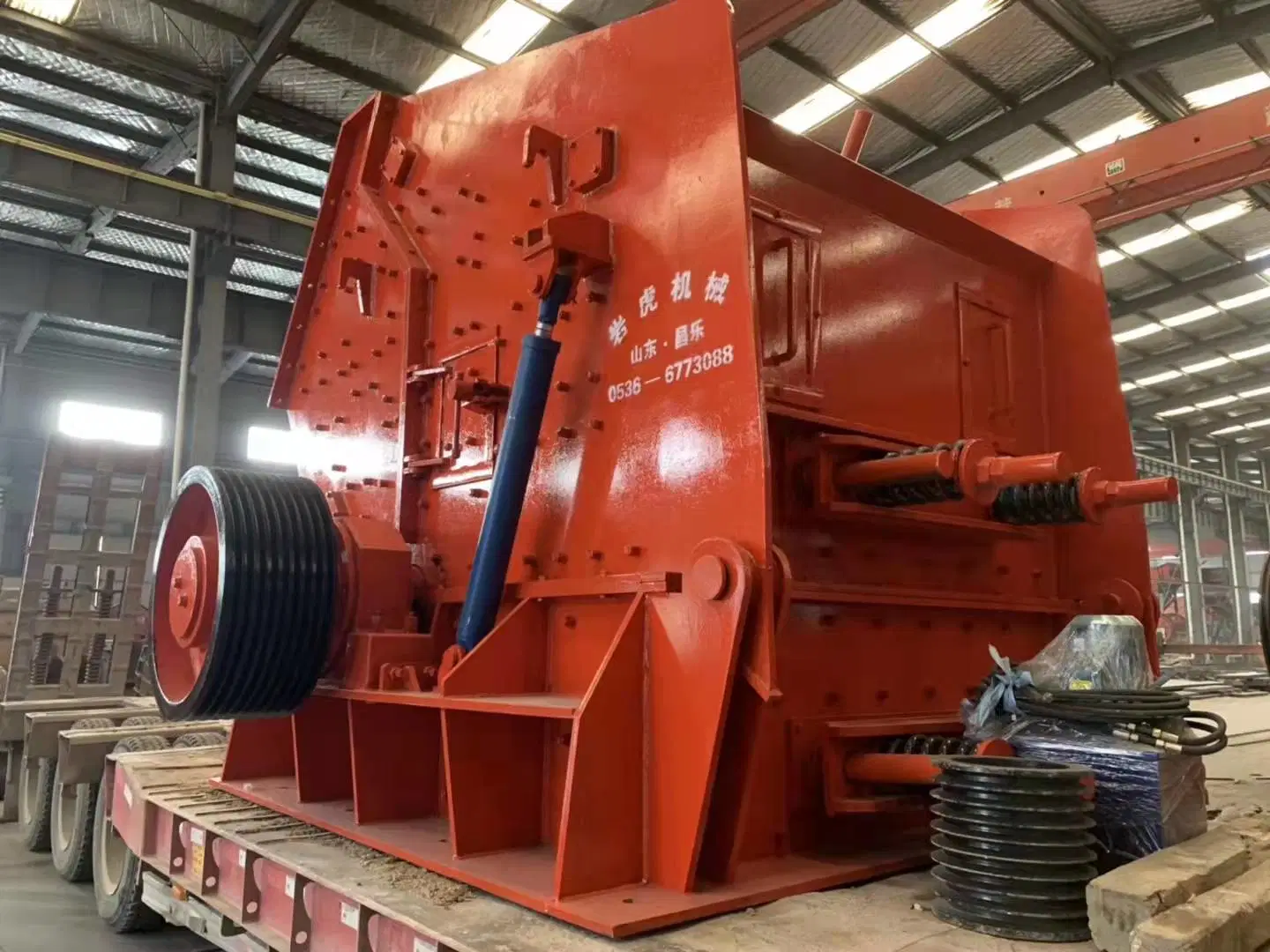 China Made 500-650tph Impact Crusher/Crushing Machine and Equipment