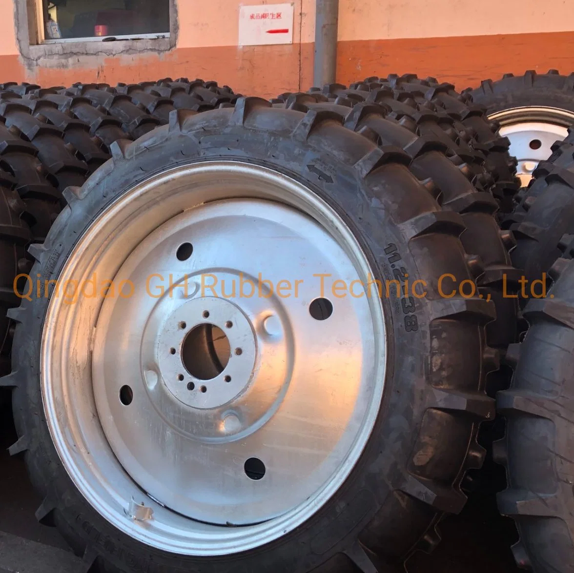 Irrigation Tire/Tyre Farm Tire/ Agricultural Tire (11.2-38) Galvanized Rim Wheel (W10X38) Assembly