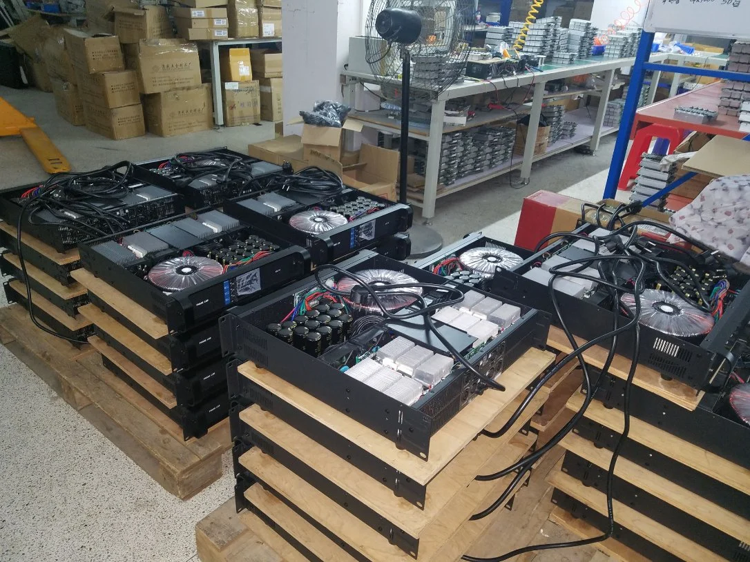 Commerce de gros 2 Channel de classe d'amplificateur de puissance 1000 Watts anodisé de châssis