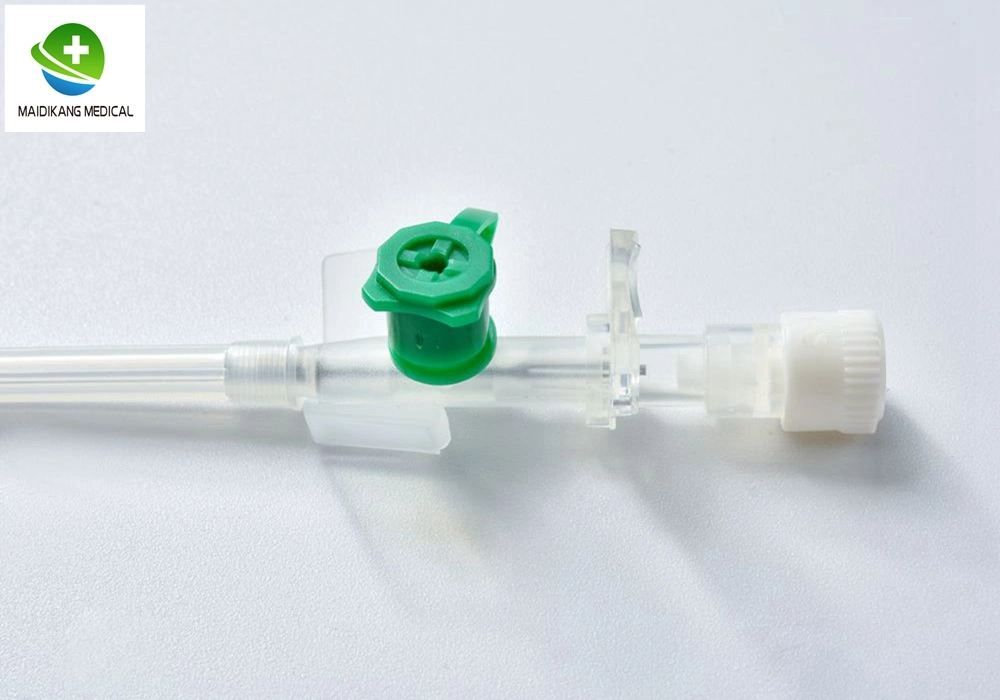 Medical Supply Disposable Sterile IV Catheter IV Cannulac with Injection Port Butterfly Type