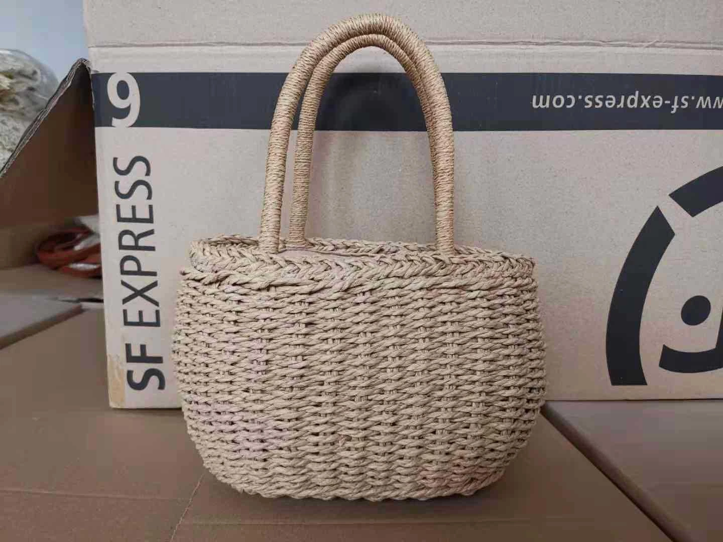 Women Summer Beach Tote Bag Woven Handbag Rattan Shoulder Bag for Travel Everyday Use Wyz16462