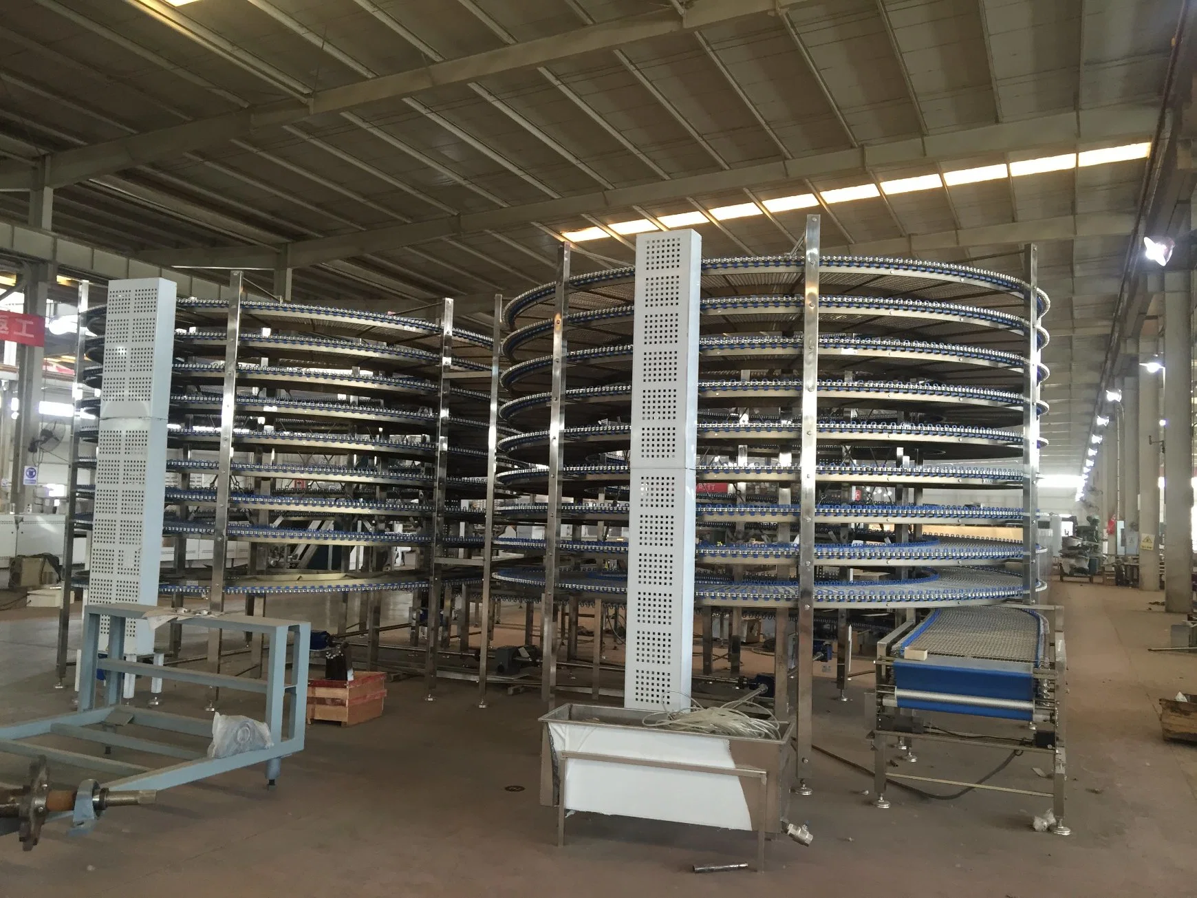 Bakery Factory Industrial Spiral Cooler Conveyor Machine for Cooling Baking Bread