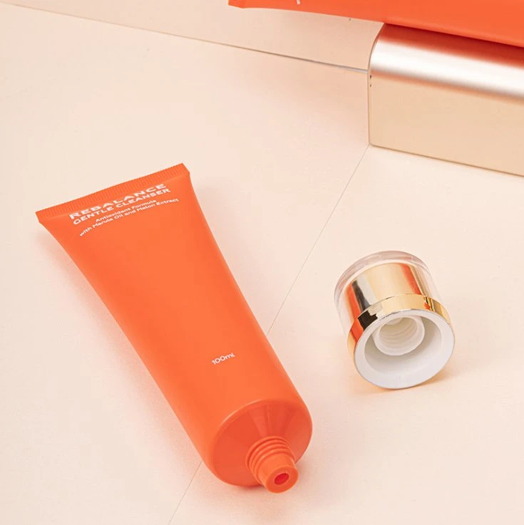 Multi Color 20ml 25ml 30ml 35ml Nachhaltige Hand Creme Kunststoff Tube Verpackung Kosmetik PE Körperpflege-Schlauch mit Goldschraube Kappe