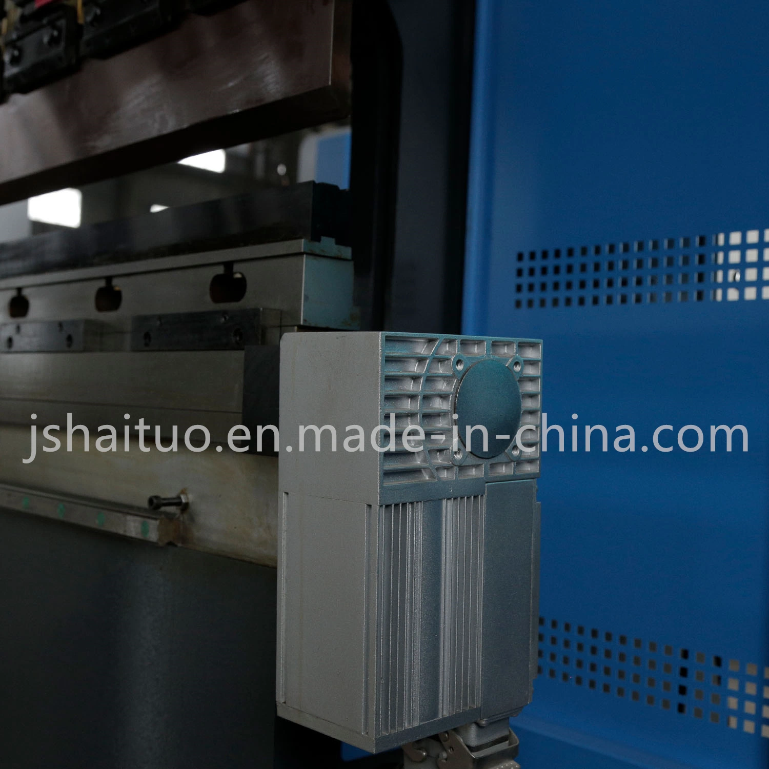 Sheet Metal Working Machine Press Brake Plate Bending