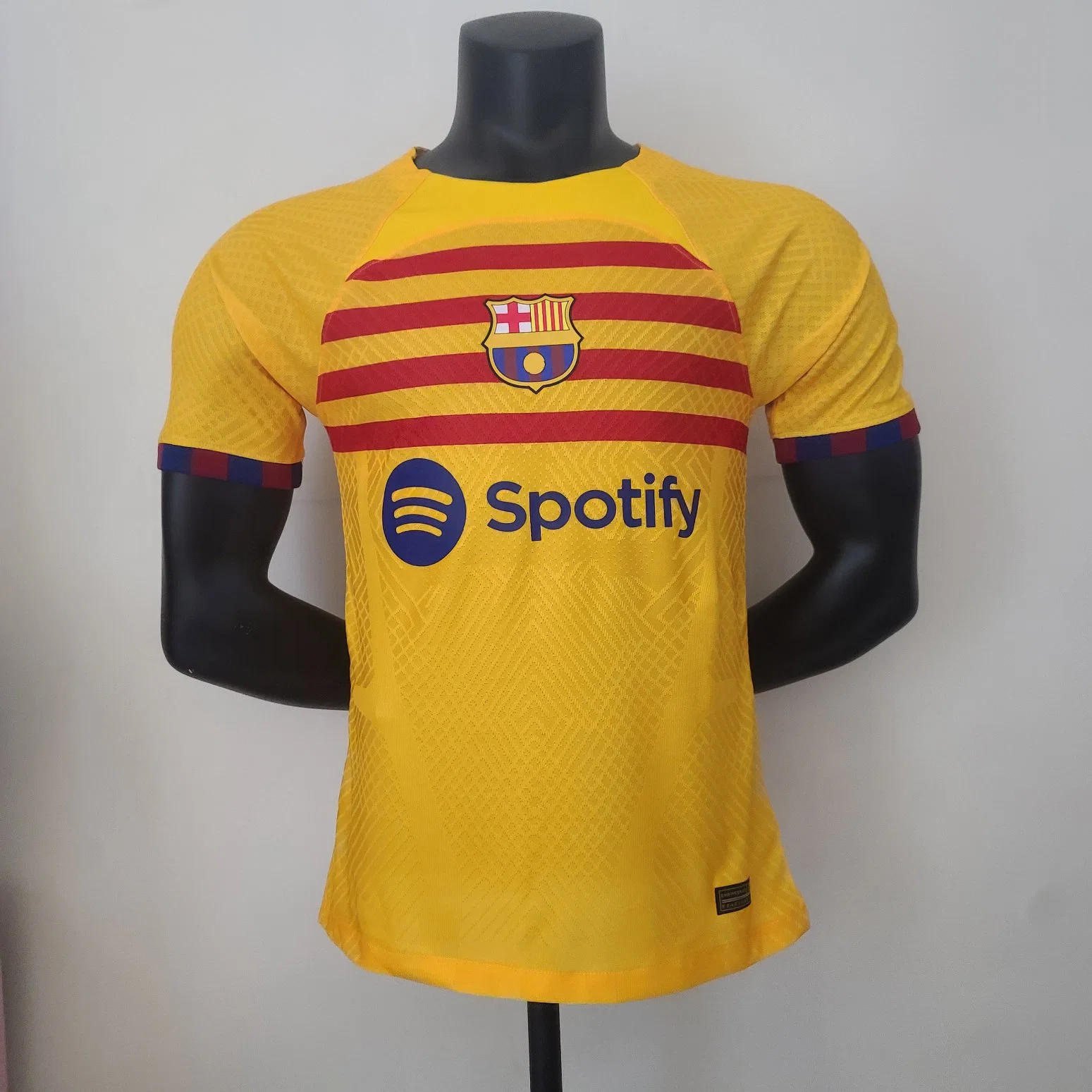 Großhandel Barcelona Club Special Edition 23 24 New T-Shirt Fußball Shirts Herren Sportswear Kurzarm Sportliches T-Shirt Trikots