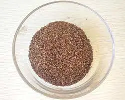 Tea Seed Meal with Straw