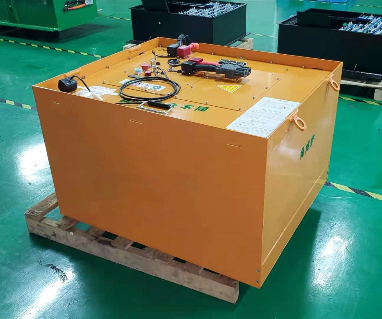 48V/51.2V 300ah-800ah Customized Forklift Lithium Ion Battery, Lead Acid Replacement. LiFePO4 Battery for All Brands Toyota, Logisnext, Linde, Doosan, Heli etc.