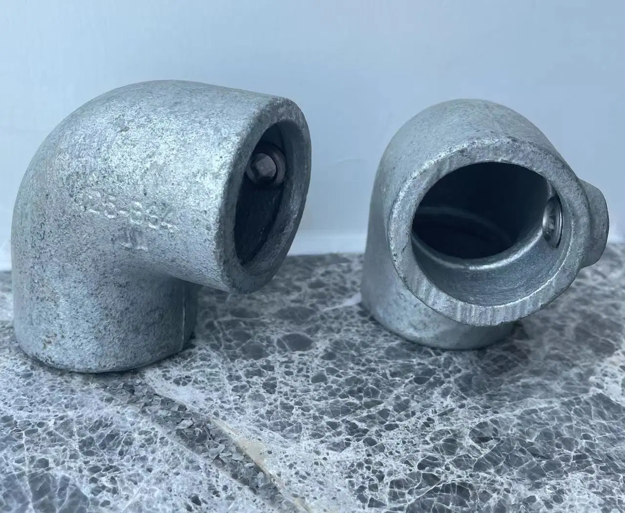 Pipe Clamp Fittings with Black or Galvanized Surface