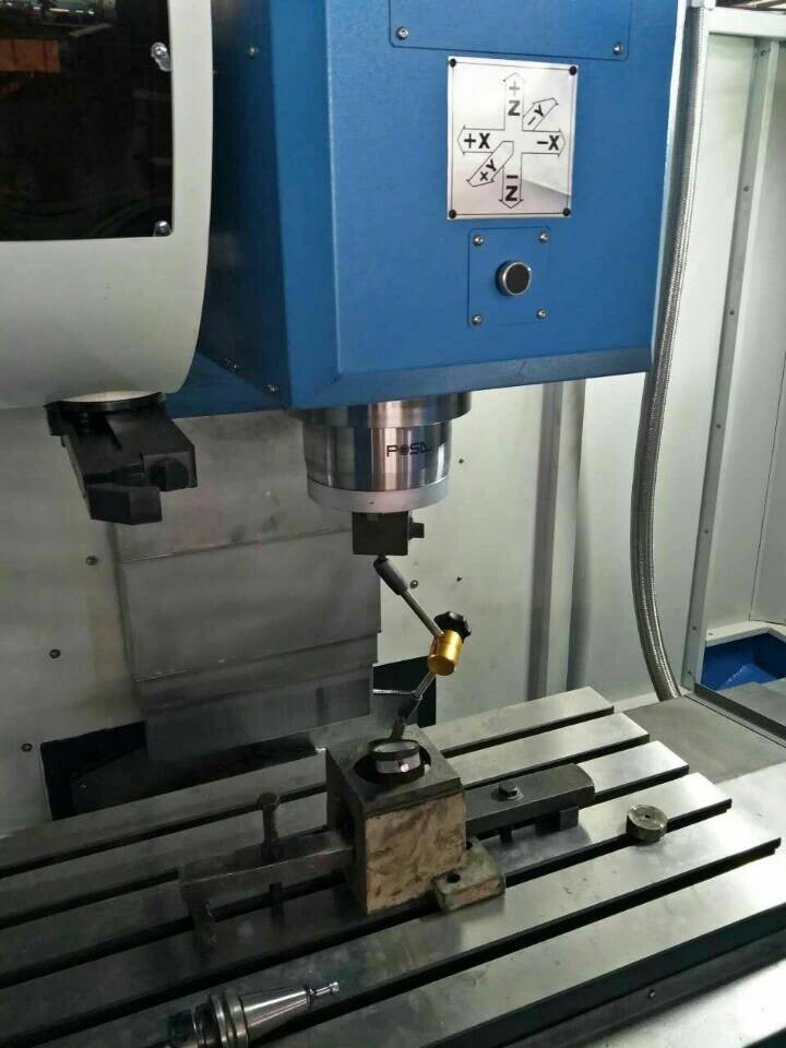 Metal-Cutting Tools CE Approved Sumore Made in Shanghai China CNC Machine Machining Center