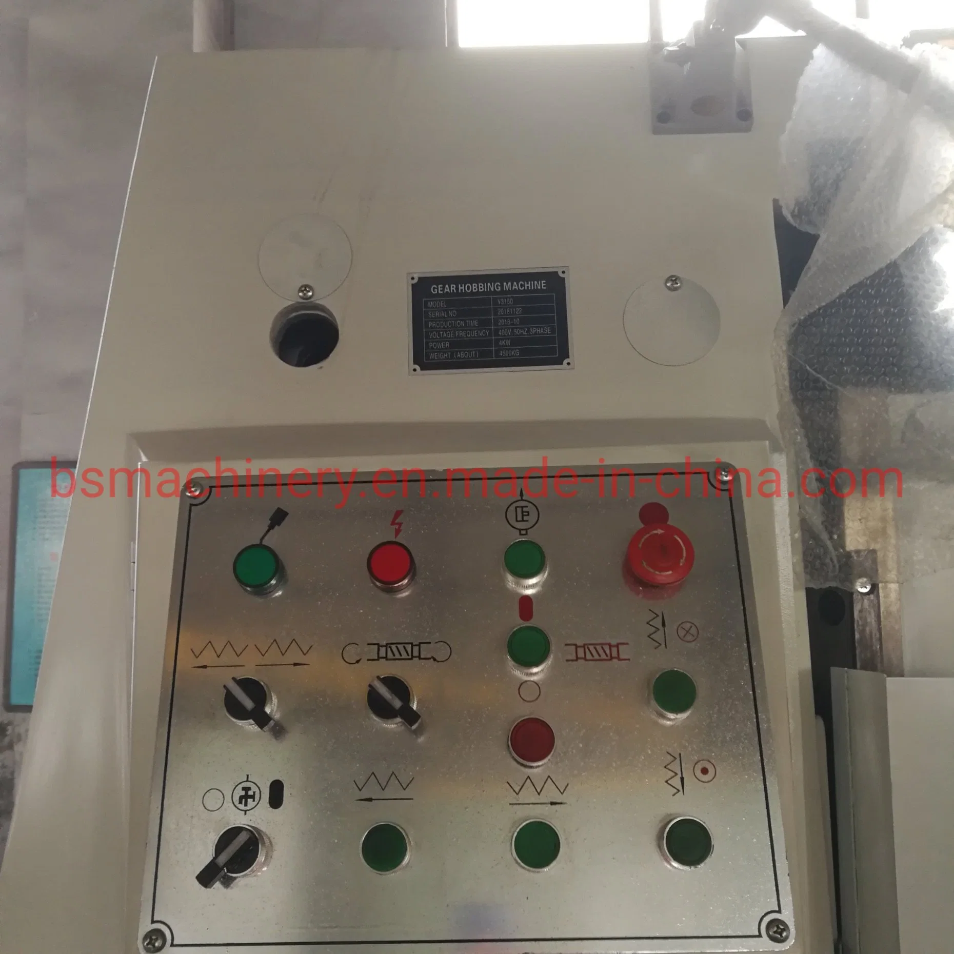 500mm Hobbing Diameter Y3150 Gear Hobbing and Cutting Machine Tool with Good Price