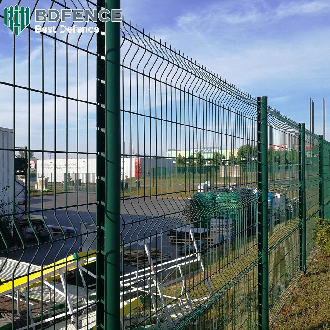 China Direct Manufacture High Quaity OEM Garden Wholesale/Supplier Powder Coated Welded Metal Curved 3D Triangle V Mesh Security Mesh Panel Fence for Sale