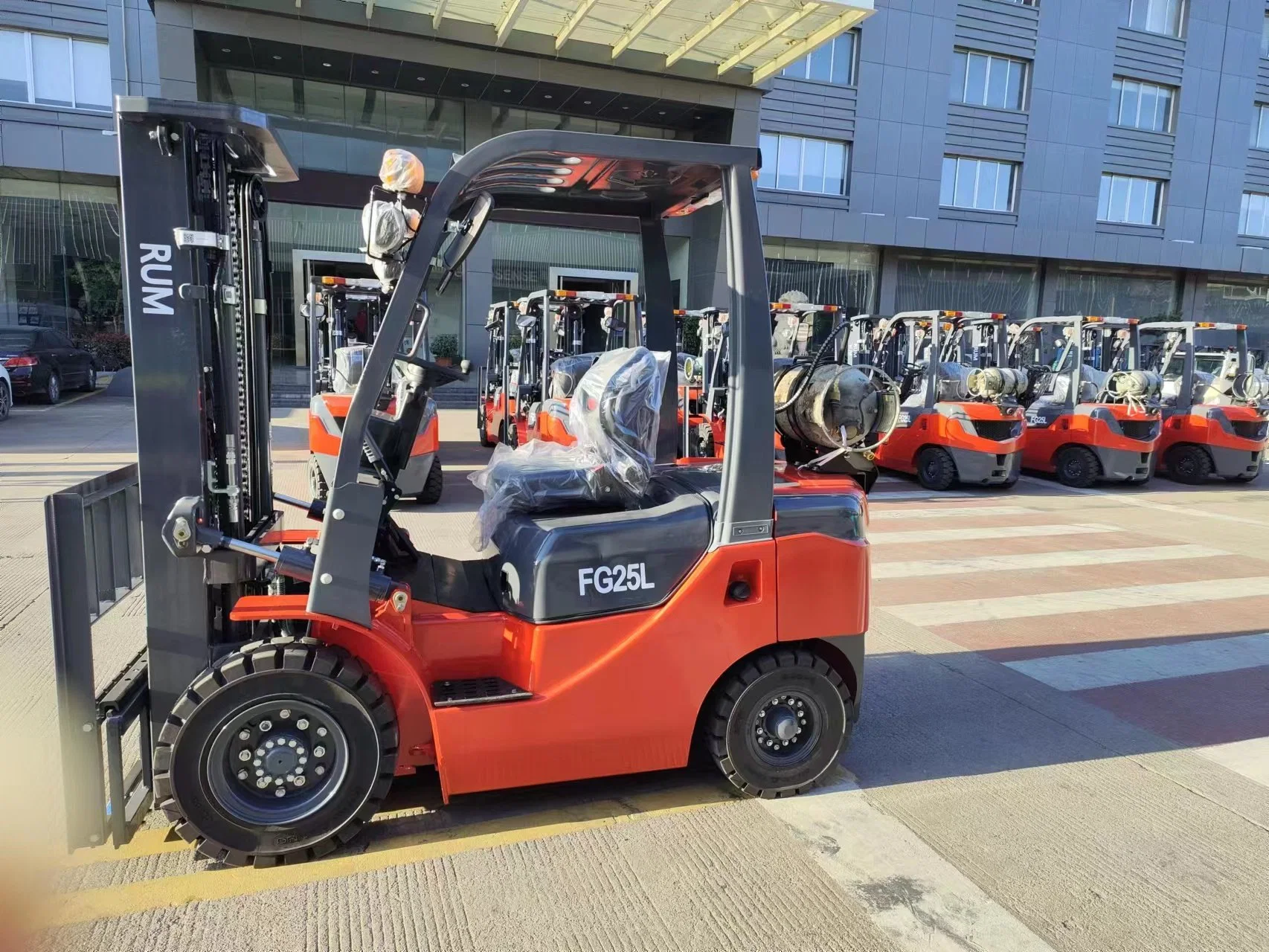 High quality/High cost performance  EPA Engine LPG Gasoline Forklift Truck Fg25L 2.5 Ton 2500kg 2t Lift Height 3m 5m