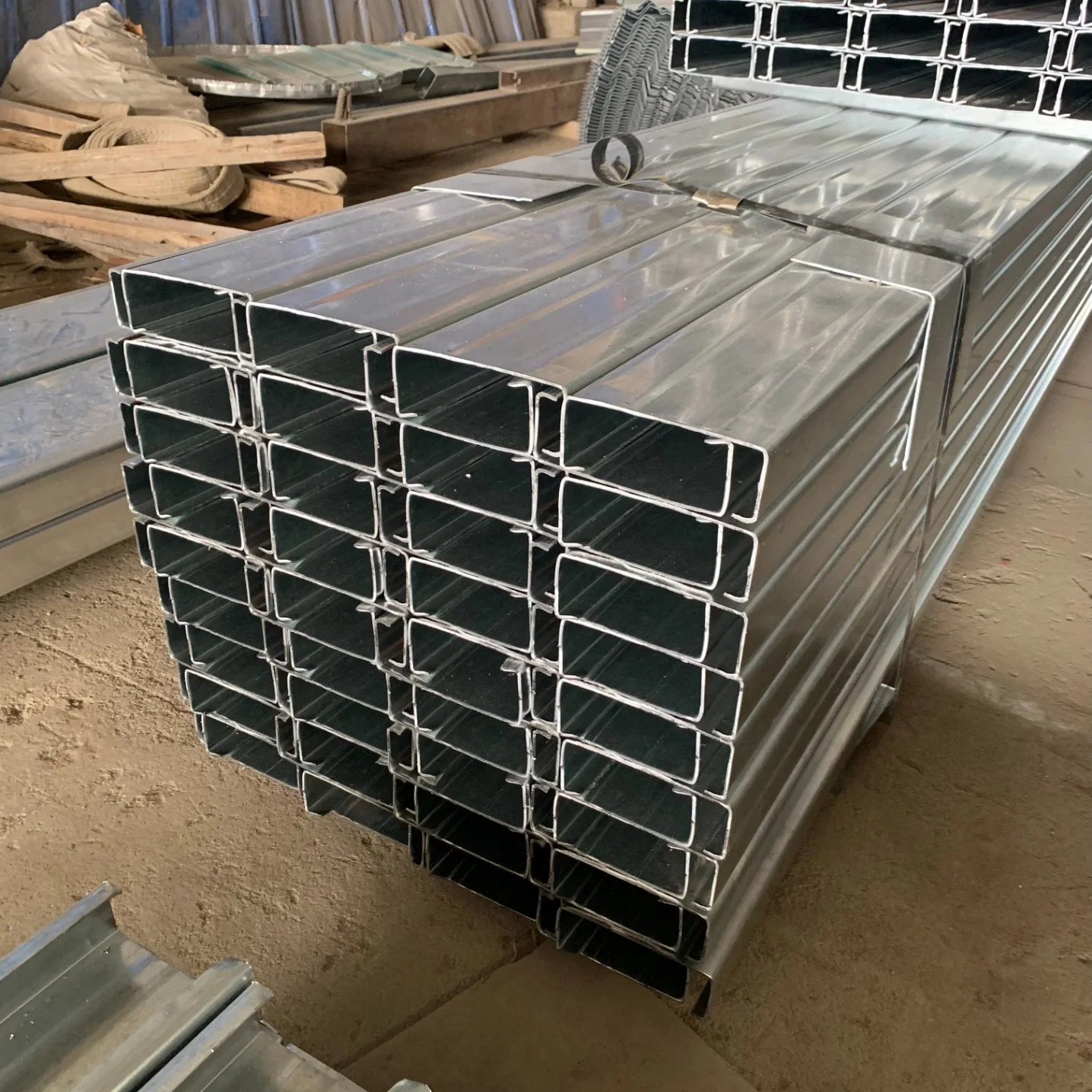 Cold Formed Steel U Channel 6m 9m 12m Customized Size Mild Steel C Profile Structural Metal