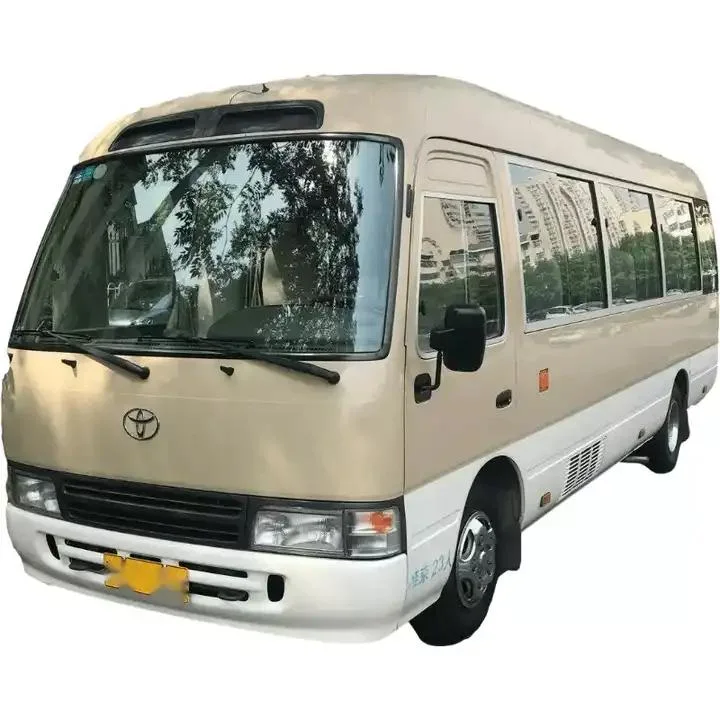 30 Seater Toyota Coaster bus à vendre 2019 ans Yuchai 130 bus passager de rapport de vitesse 6 du moteur