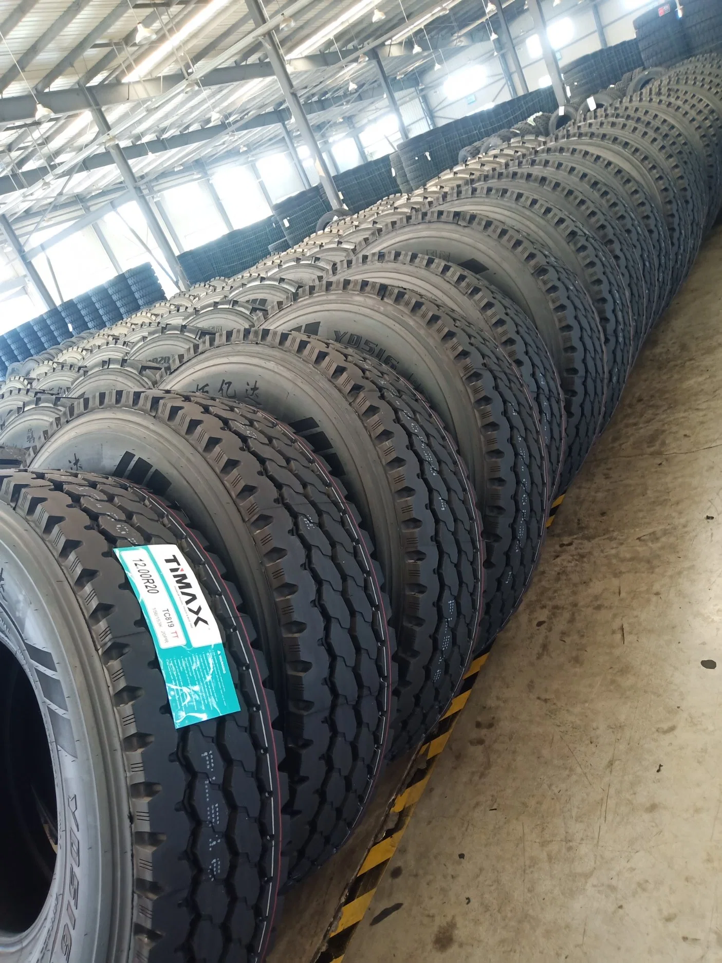 High quality/High cost performance Good Price China Rubber Truck Tires for Vehicles