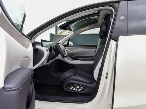 Im LS7 voiture neuve bon marché véhicules énergie Zhiji IM LS7 voiture électrique voiture électrique neuve à vendre adultes utilisés Vitesse élevée de la voiture