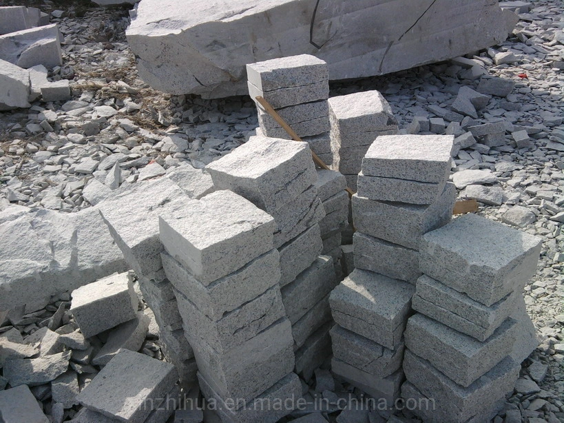 Granite Pavers Stones/Kerbs/Cubes Natural Flamed Grey/Black/Beige/Rusty Slabs/Stairs Outside Tile Paving/Bricks