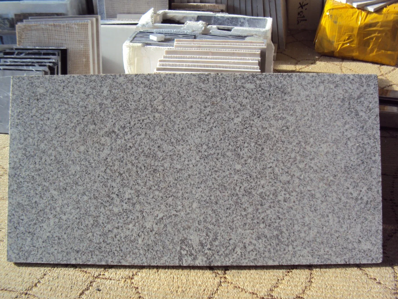 Natural Stone Light Grey/ Rusty Yellow/Maple Red/Dark Grey Chinese Cheap Granite Tiles and Granite Paving Stone