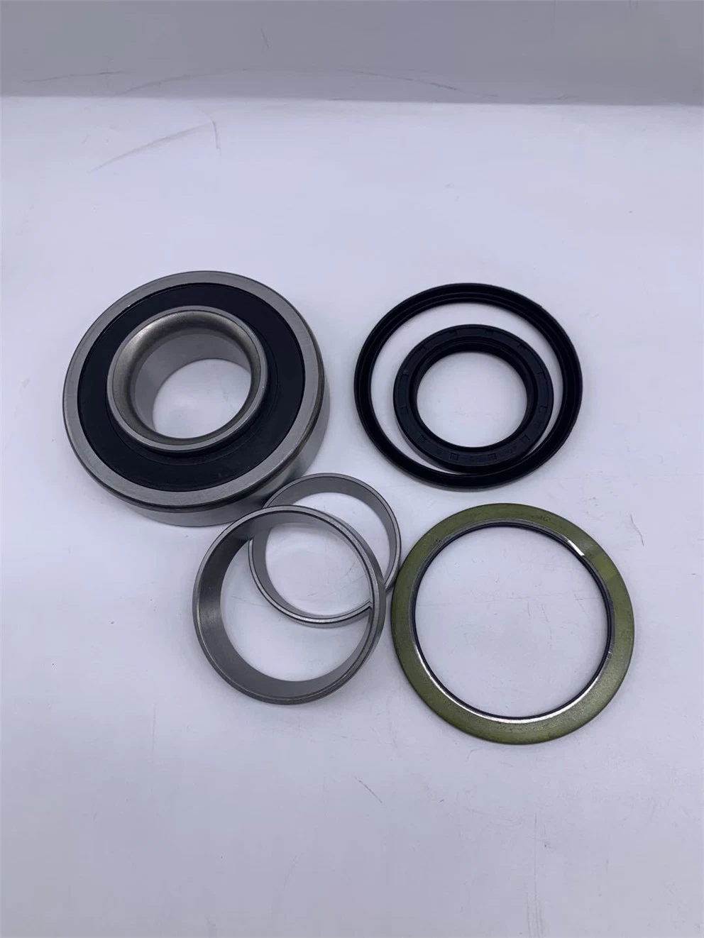 Factory Supply Vkba1324 Ek74236 R17201 212131032010 51001 Auto Bearing Kit