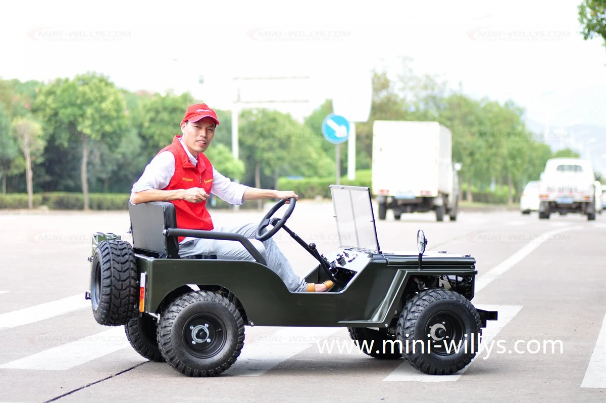 Fábrica de China Mini Jeep para Adultos de 110cc, 125cc, 150cc y 200cc.