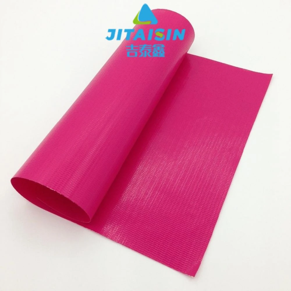 Type de produit en tissu plastique PVC et tissé Techniciens Bâches en PVC imperméable et résistantes de qualité industrielle