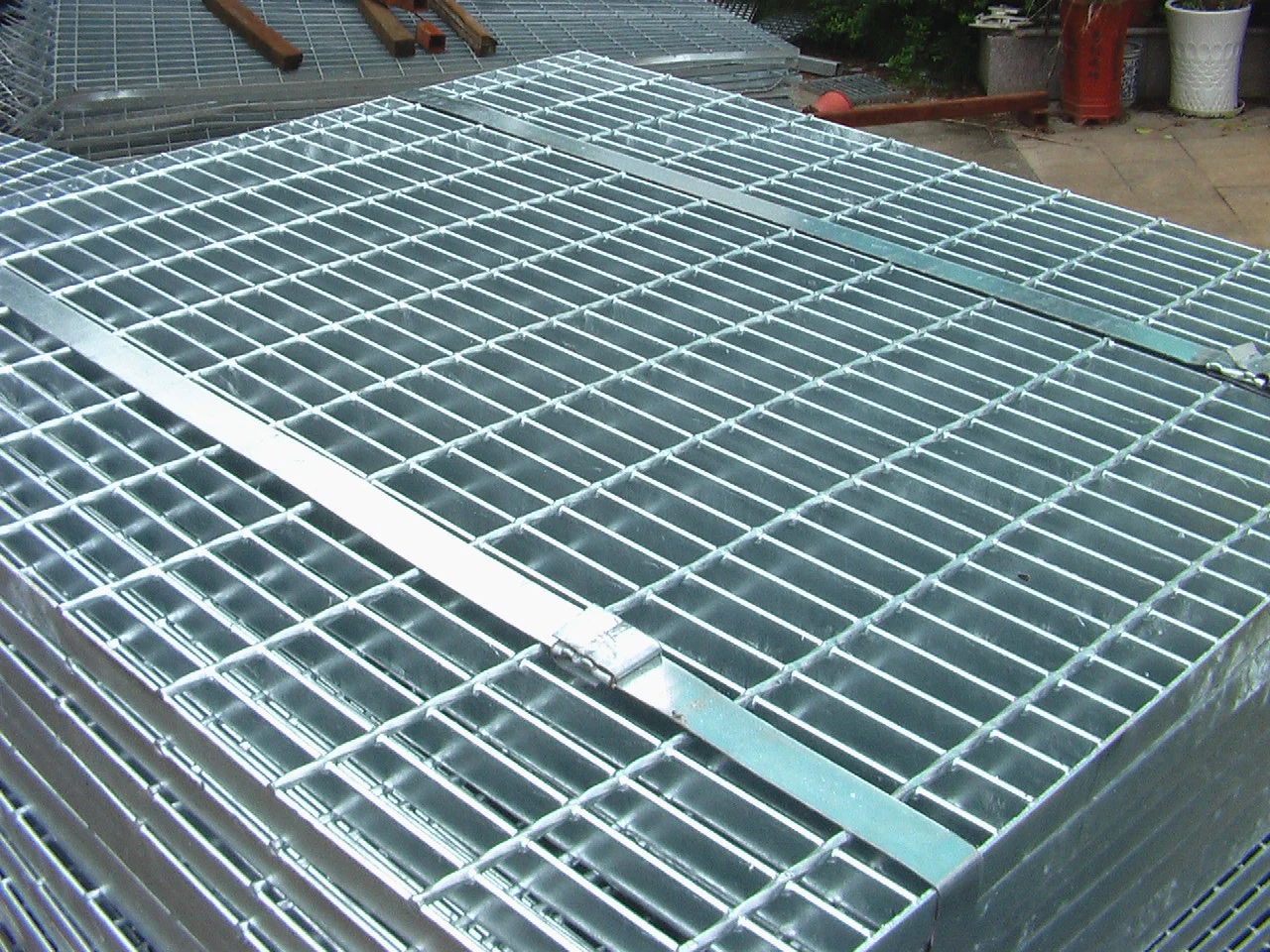 Hot DIP Galvanized Finish Plain Steel Bar Grating for Floor