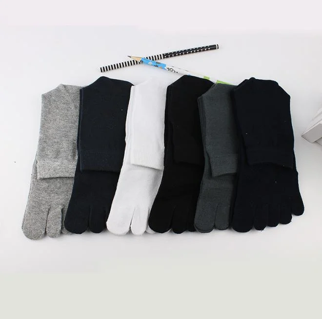 Men Cotton Middle Tube Breathable Split Toe Five Finger Socks